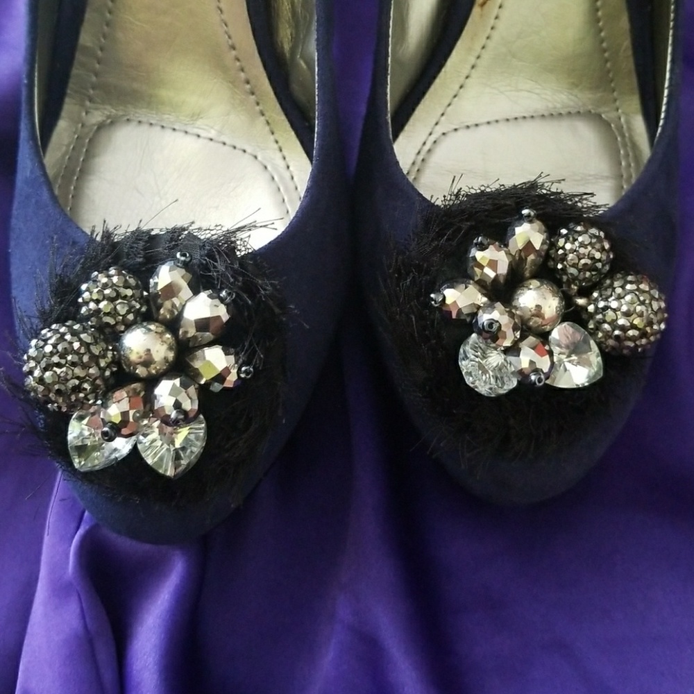 BCBG "Scottie" Platform Heels - Picture 4 of 7